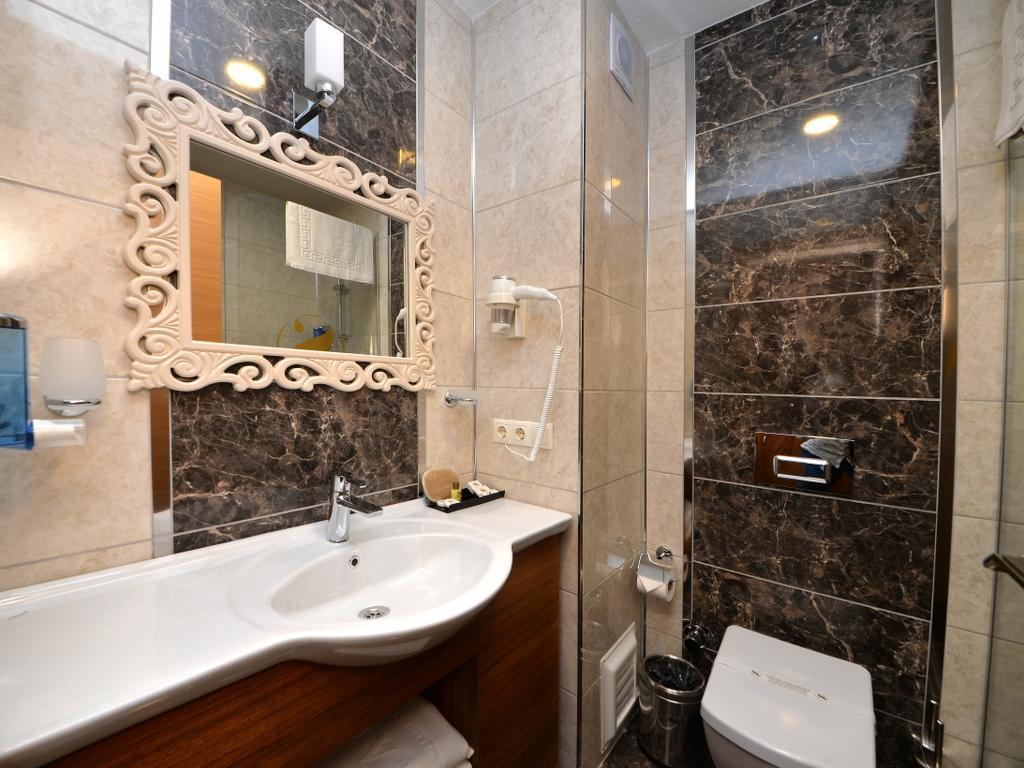 Sertac Hotel Сакария Екстериор снимка
