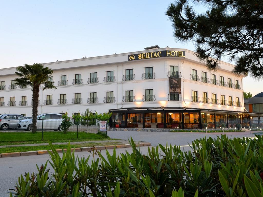 Sertac Hotel Сакария Екстериор снимка